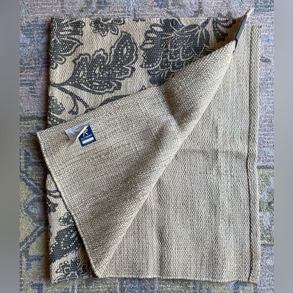 Threshold Jute Botanical Design Throw Rug - Picture 1 of 6